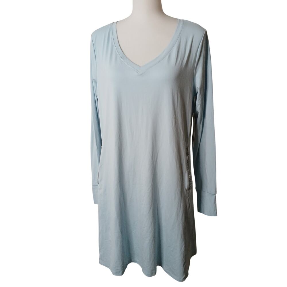 Soybu Sincere Dress Ice Blue Athletic Long Sleeve Short Zipper Pockets NWT Large